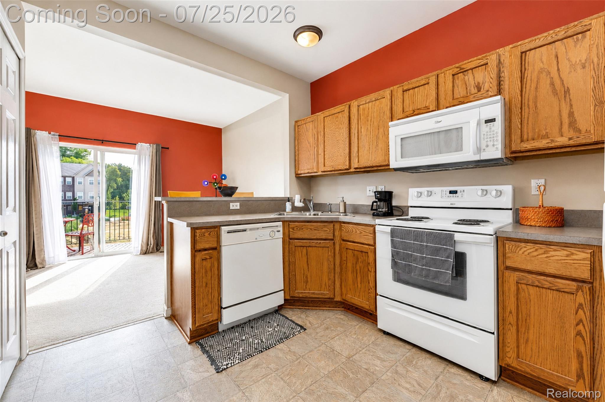 2204 Knotty Pine Trail Property Photo 7