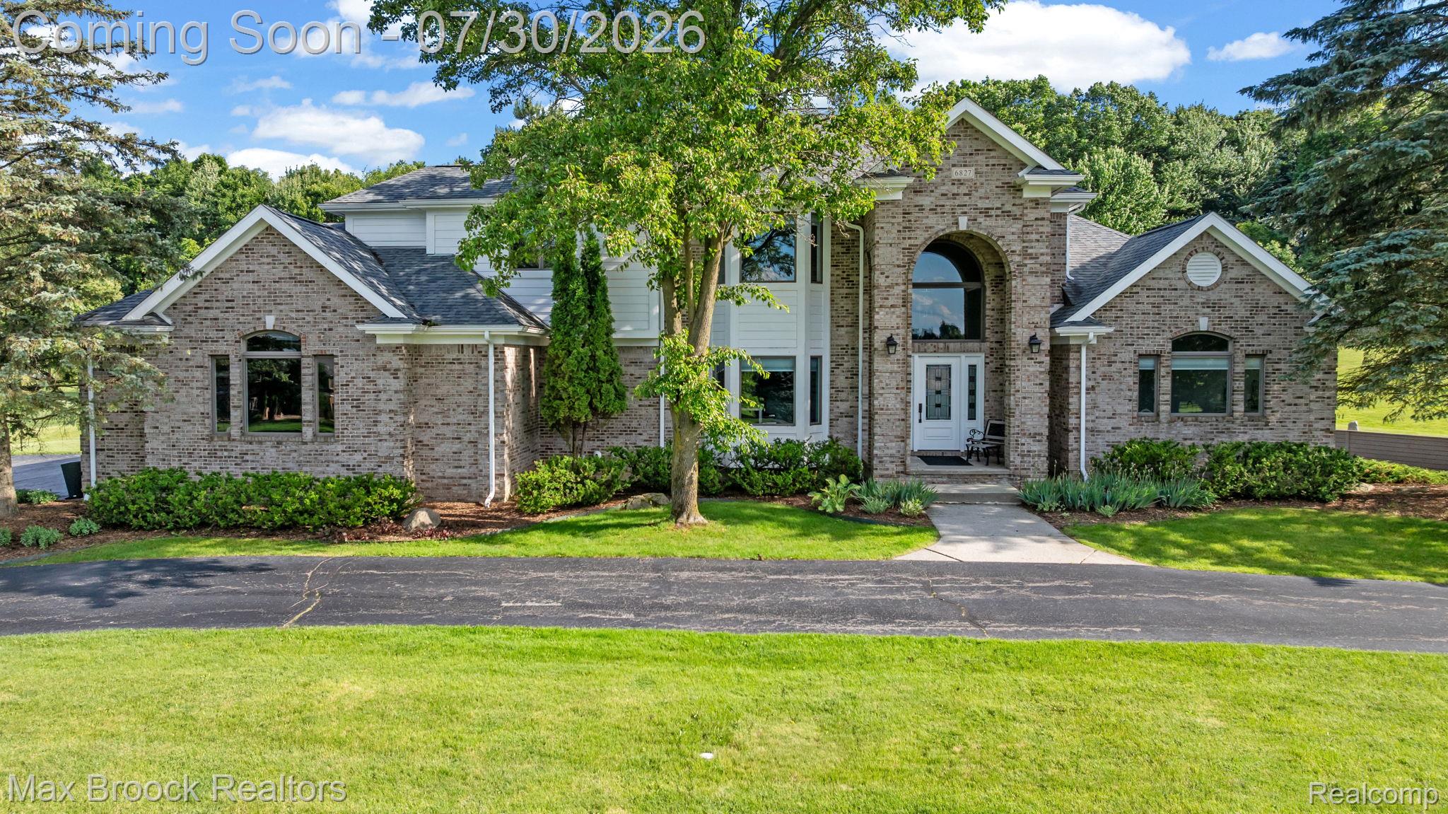 6827 Strawberry Lane Property Photo 1