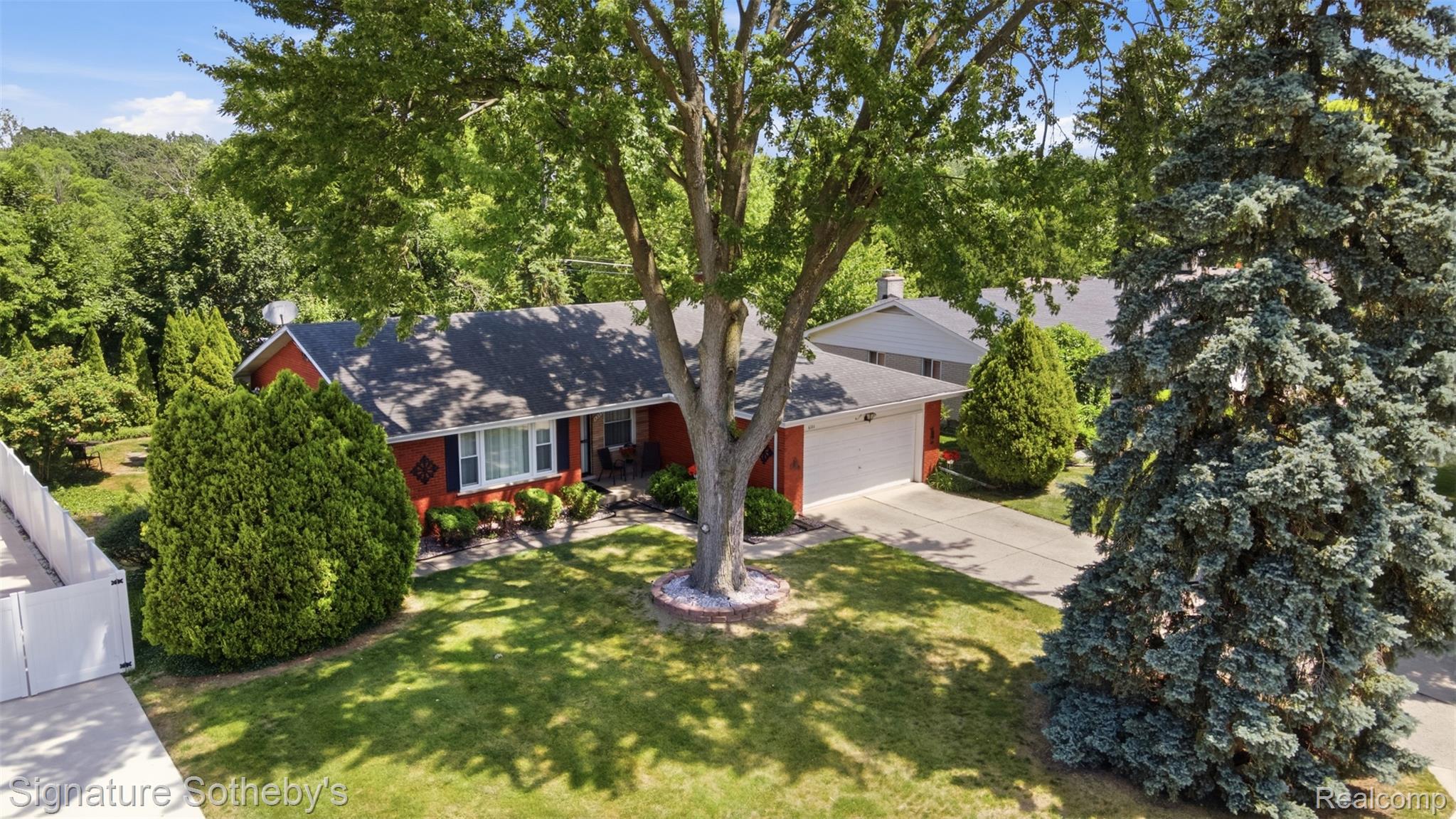 6344 Campus Drive Property Photo 1
