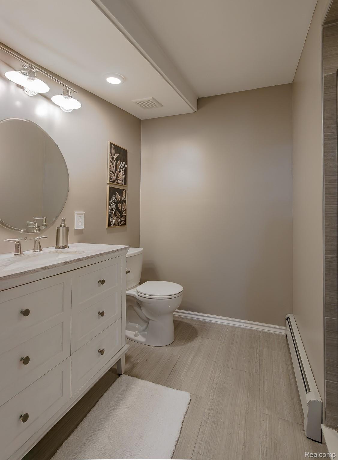 10470 King Road Property Photo 28