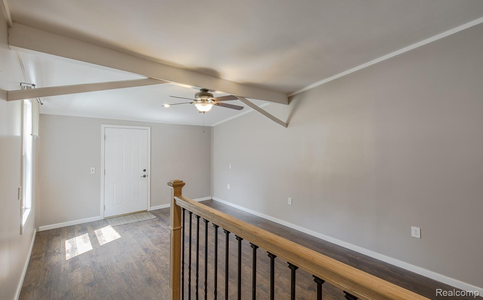 10470 King Road Property Photo 37