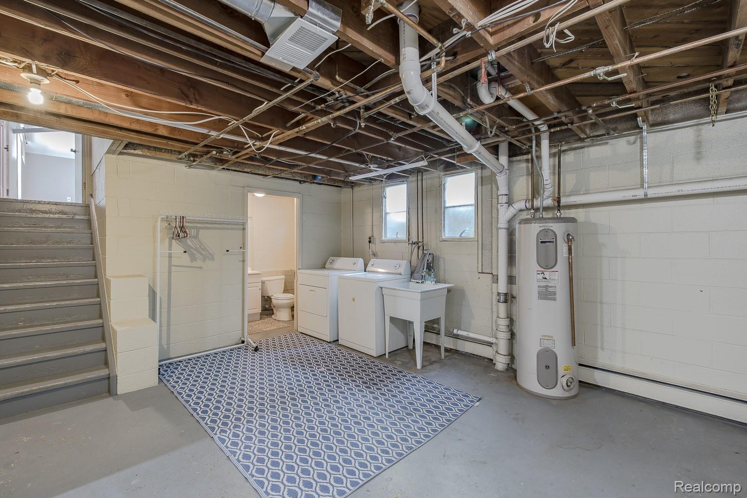 10470 King Road Property Photo 41