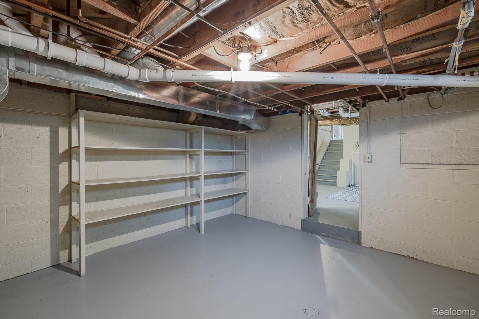 10470 King Road Property Photo 47