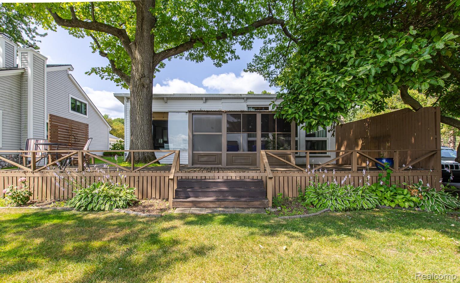 10470 King Road Property Photo 58