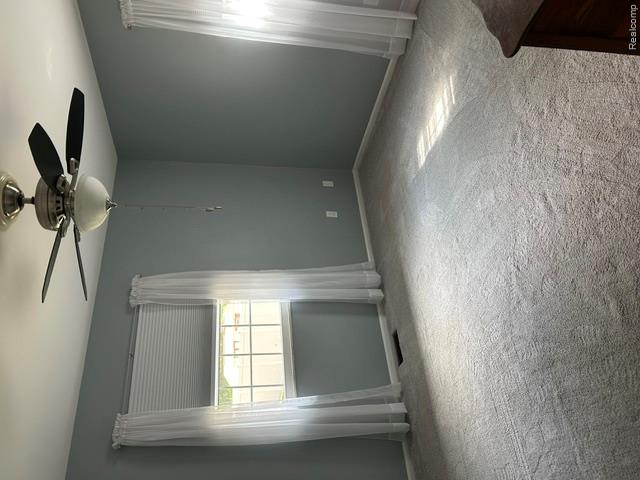 6220 Thorncliff Drive Property Photo 7