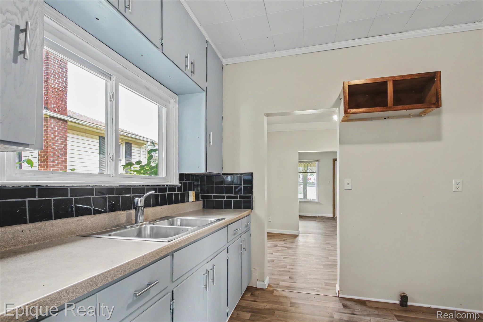 2598 Black River Street Property Photo 4