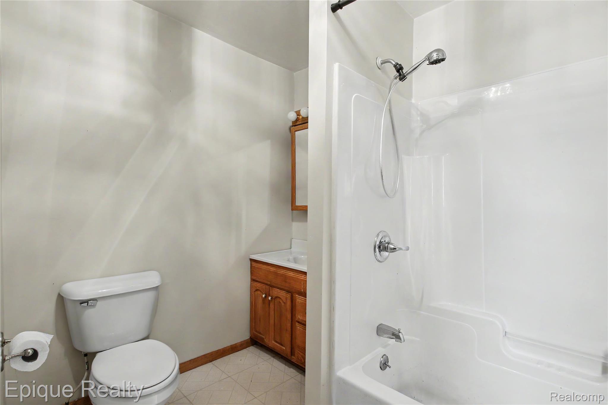 2598 Black River Street Property Photo 6