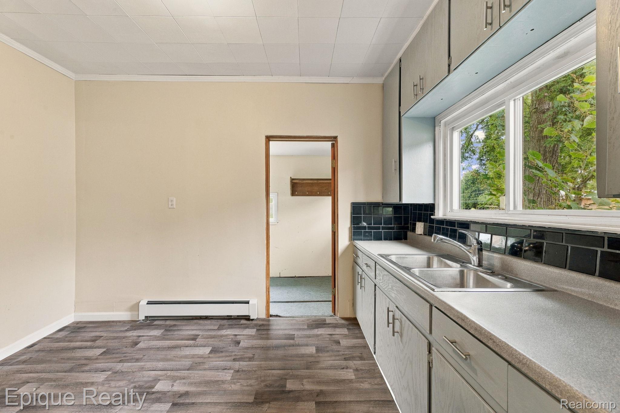 2598 Black River Street Property Photo 6