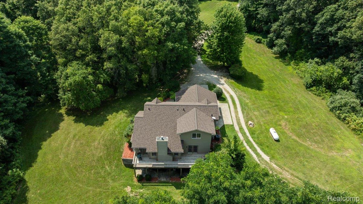 1650 Cobblestone Lane Property Photo 3