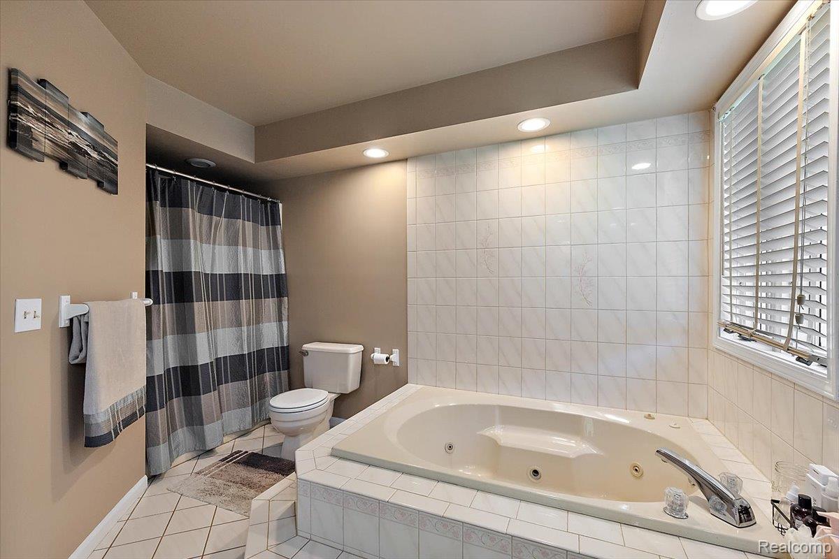 1650 Cobblestone Lane Property Photo 33