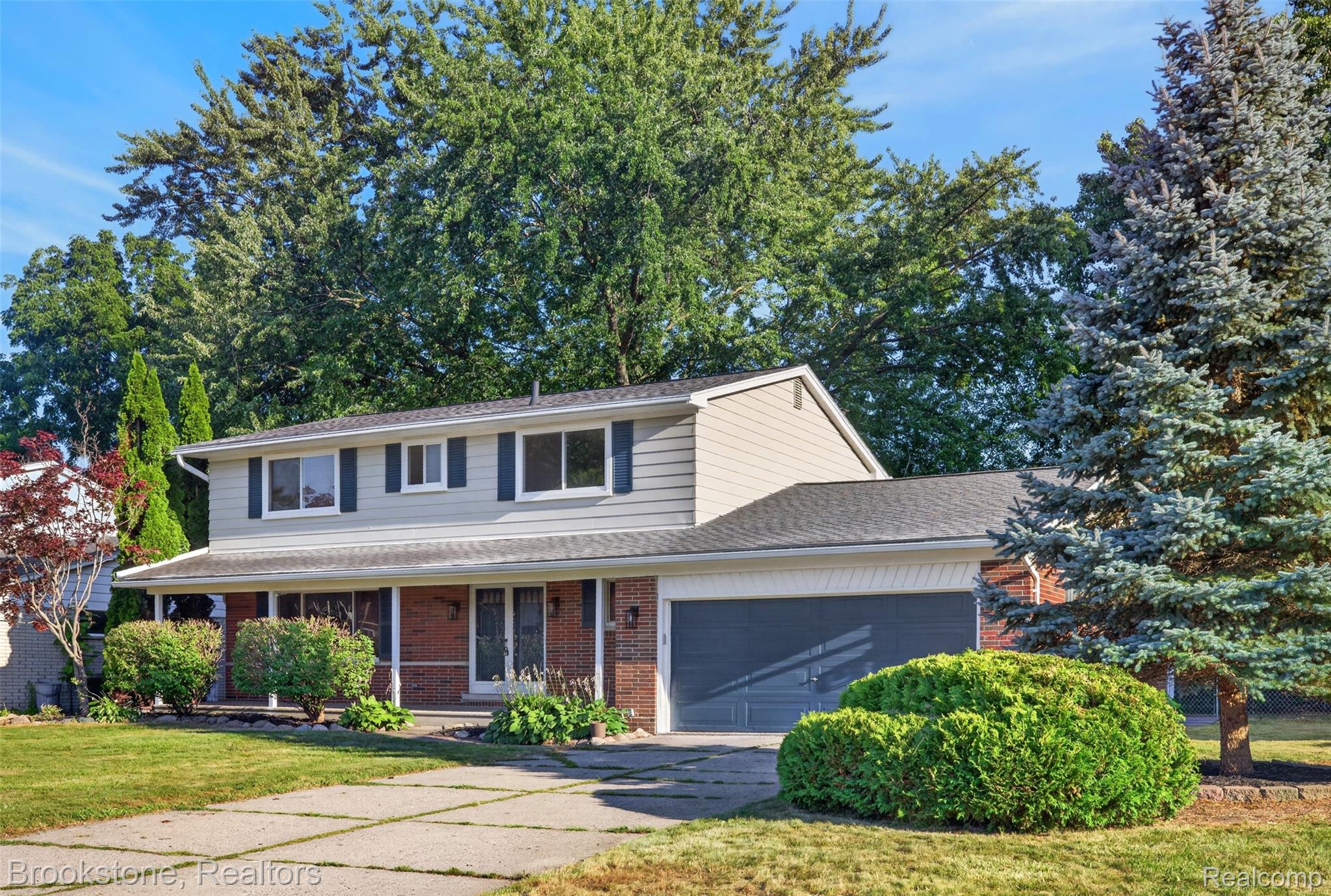 16072 Wrotham Court Property Photo 1