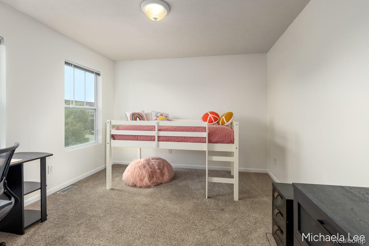 607 Nantucket Drive Property Photo 12