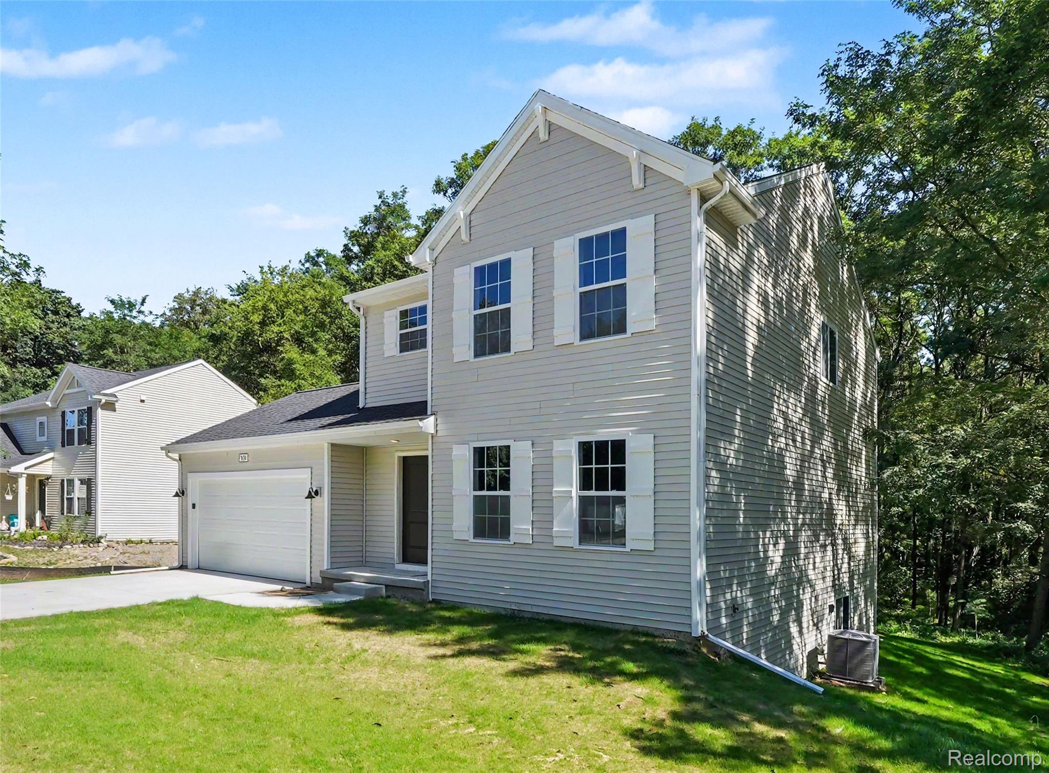 508 Emerald Glen Drive Property Photo 1