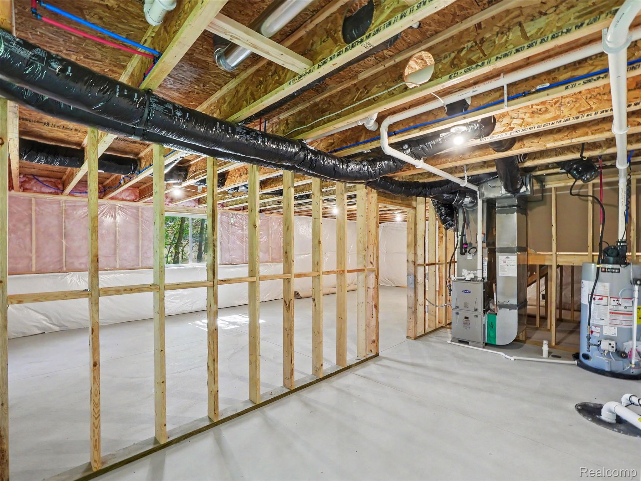 508 Emerald Glen Drive Property Photo 18