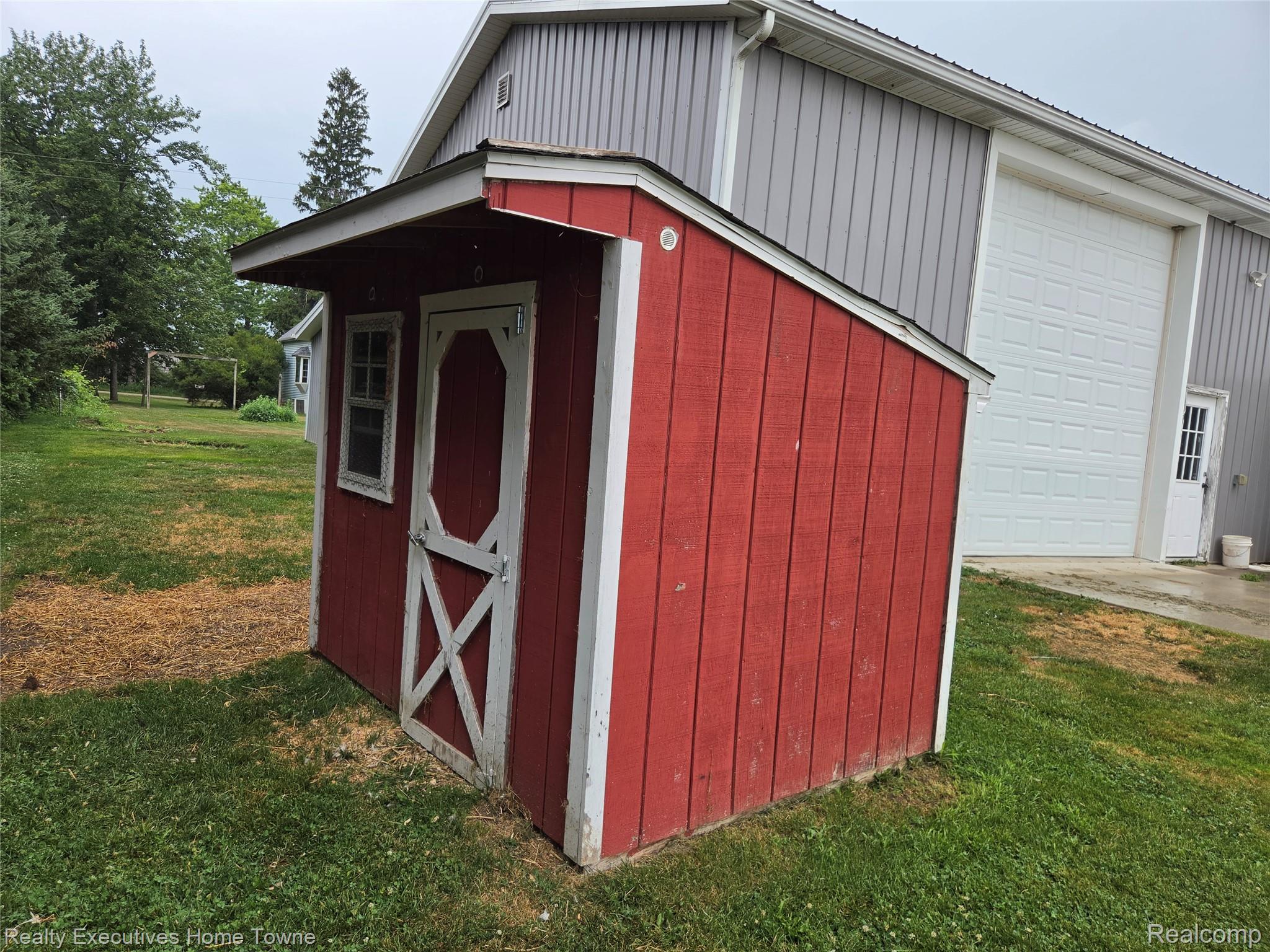 2715 Cash Road Property Photo 10