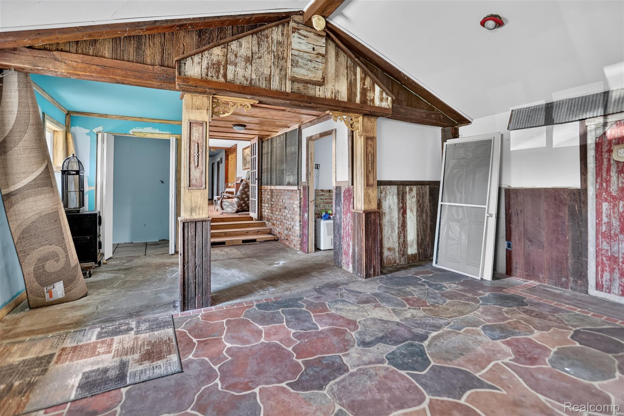 1279 E Burnside Road Property Photo 19