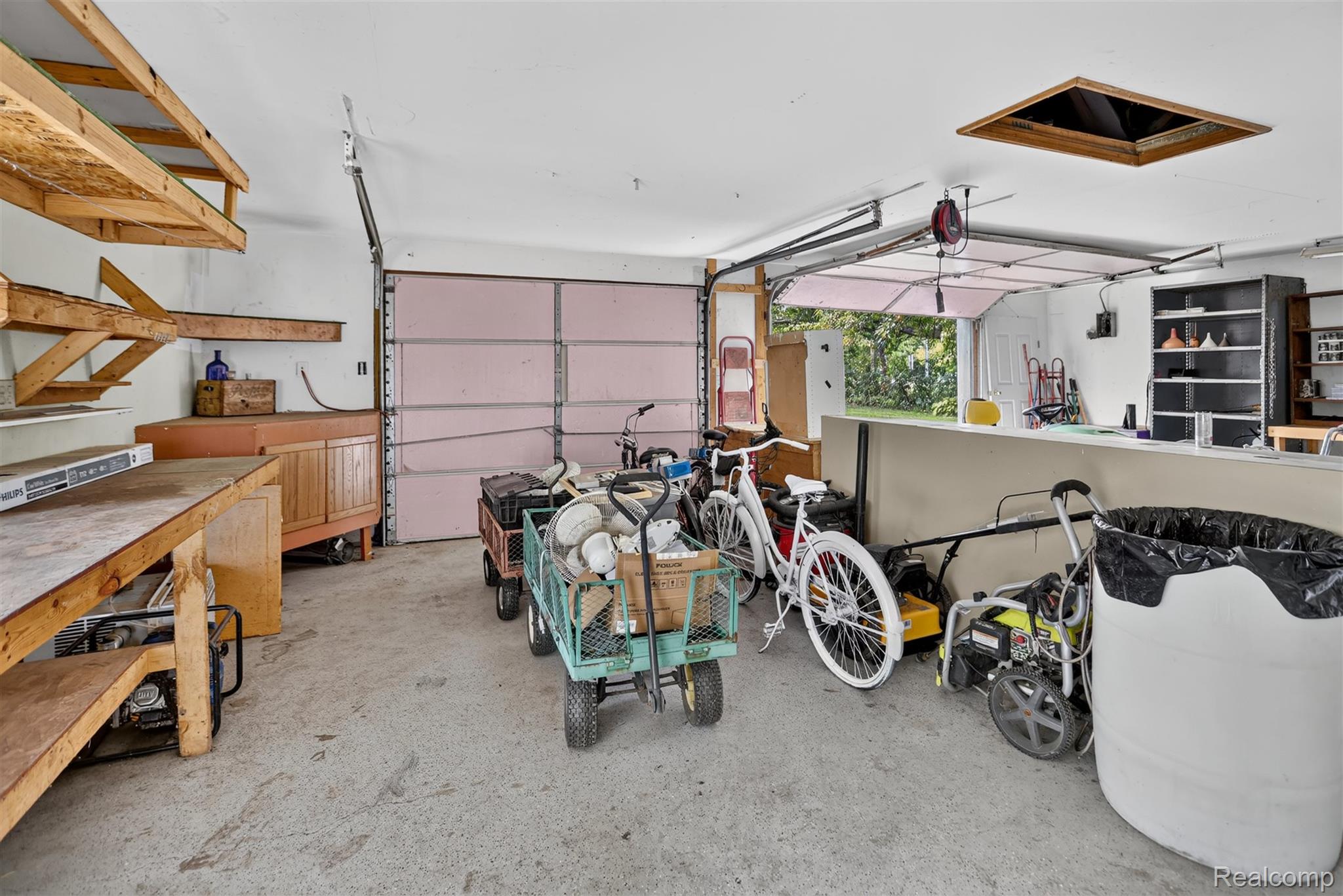 1279 E Burnside Road Property Photo 33