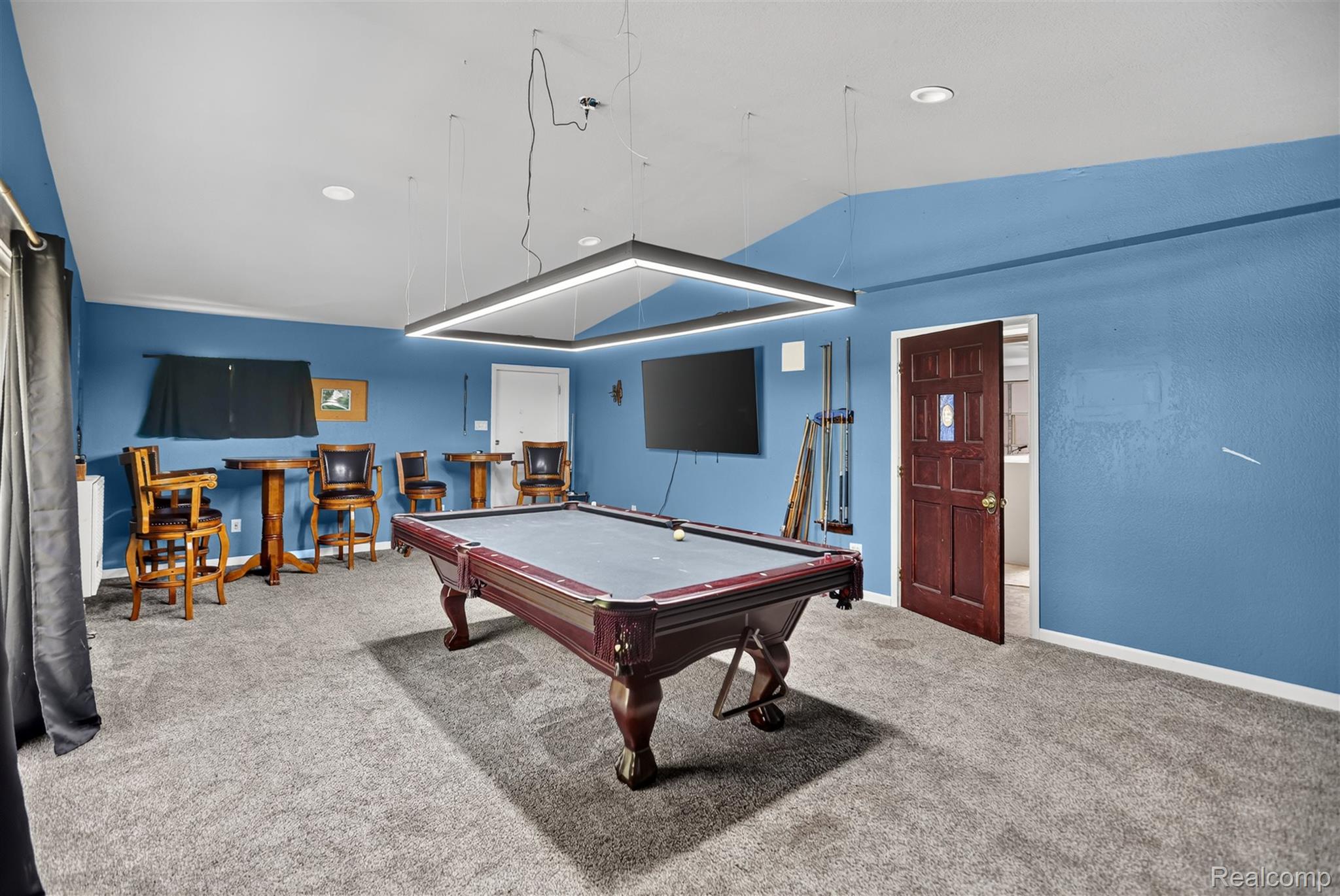 1279 E Burnside Road Property Photo 36