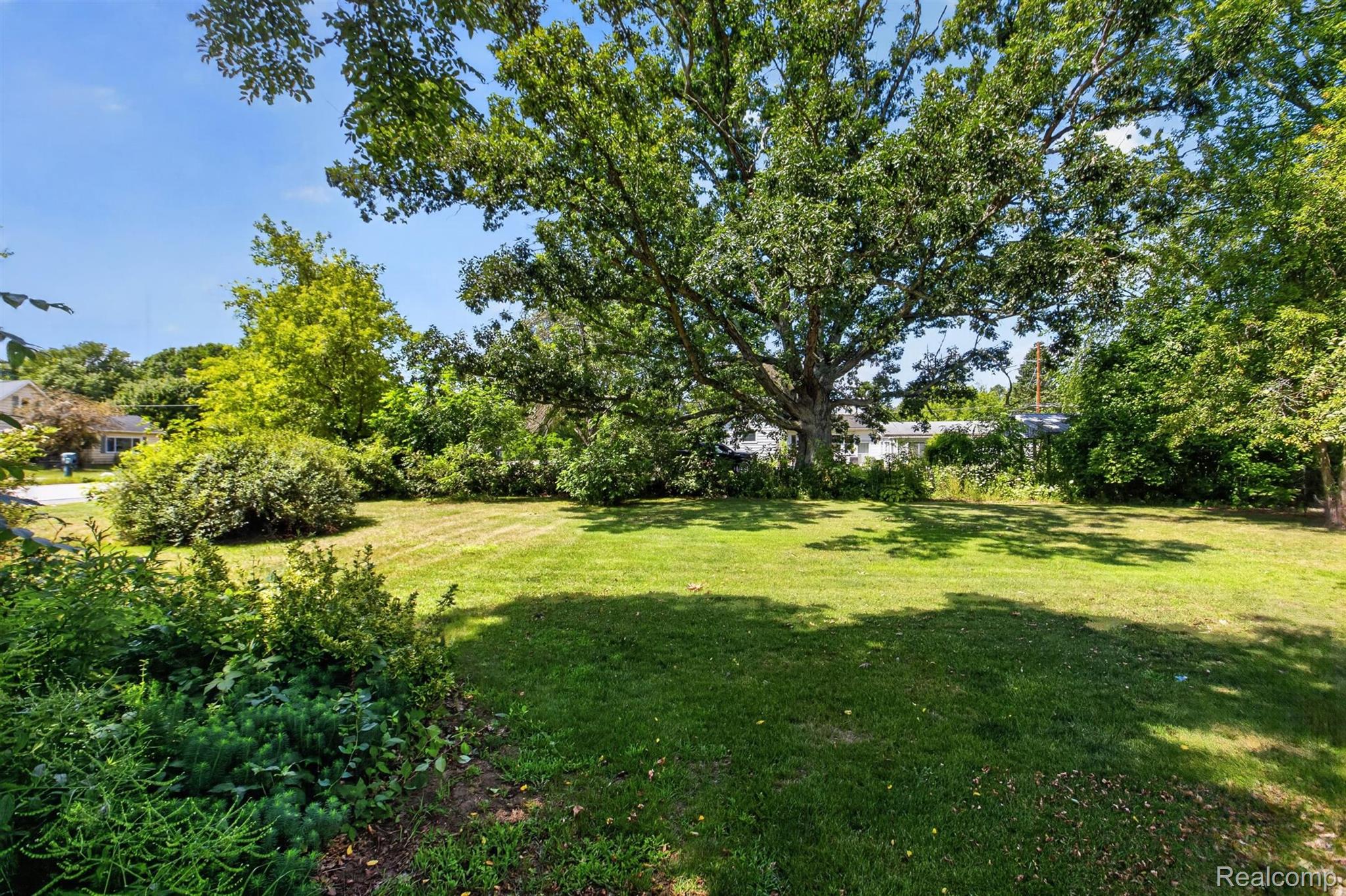 1279 E Burnside Road Property Photo 40