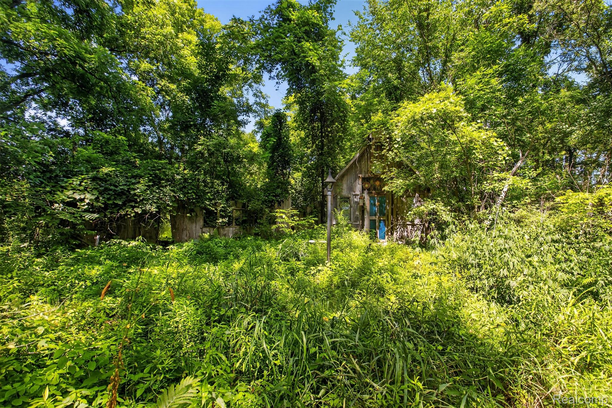 1279 E Burnside Road Property Photo 46