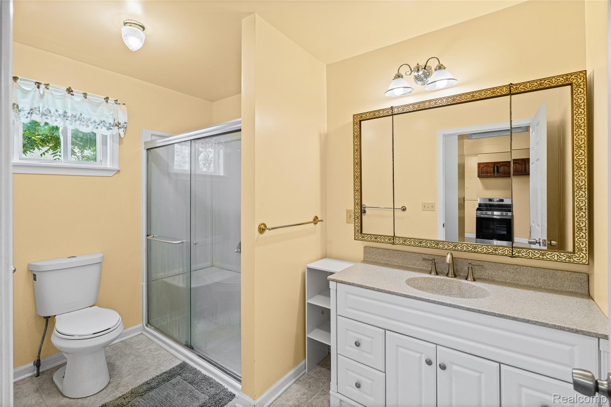2240 Morrish Street Property Photo 14