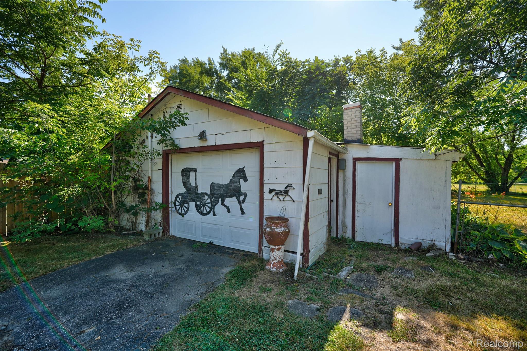 2240 Morrish Street Property Photo 19