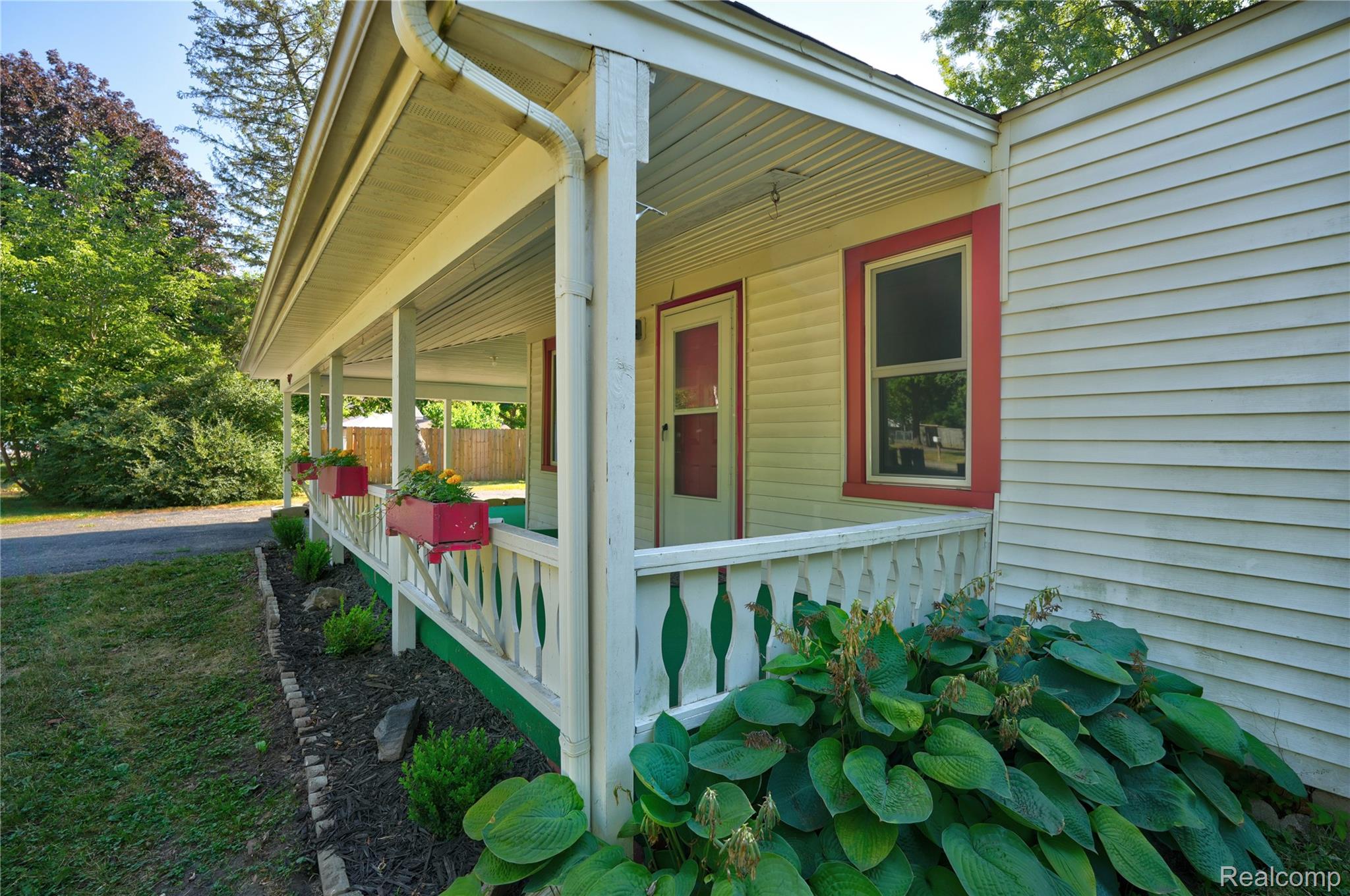 2240 Morrish Street Property Photo 22