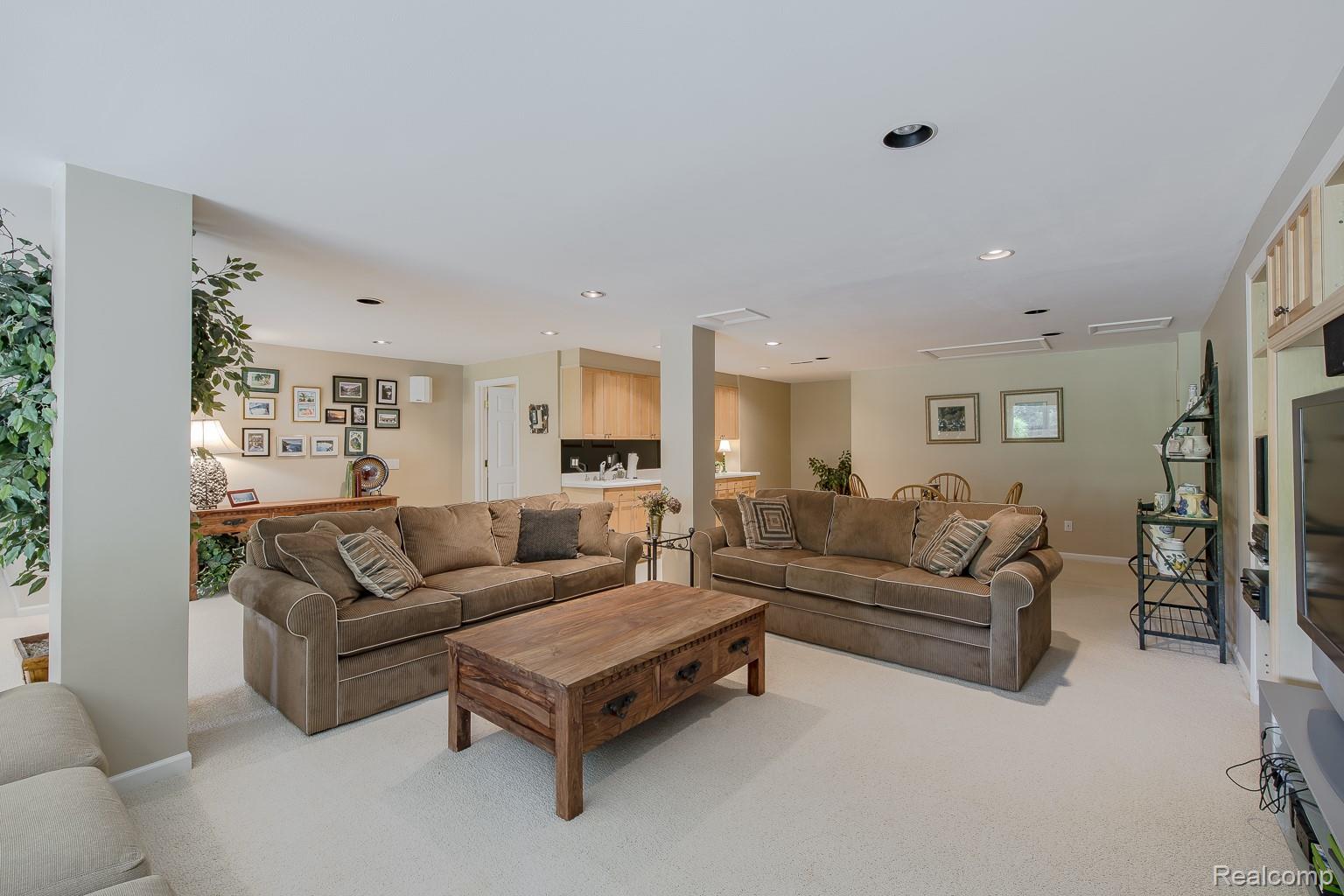 3720 Northwood Drive Property Photo 61