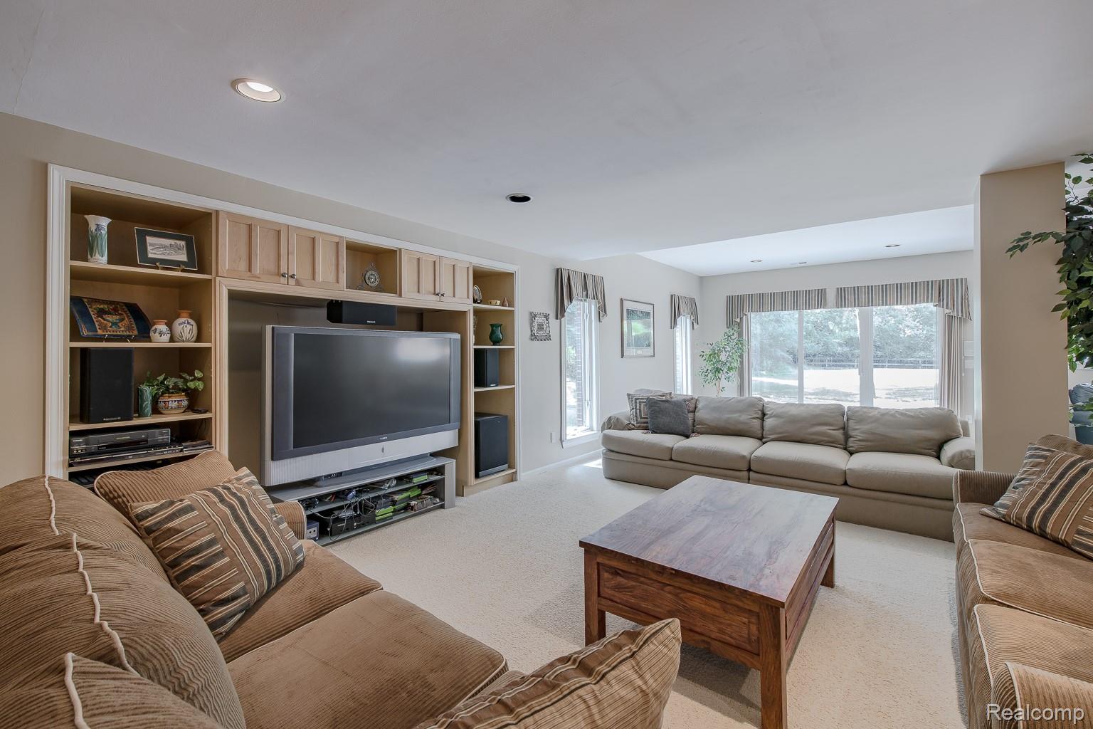 3720 Northwood Drive Property Photo 65