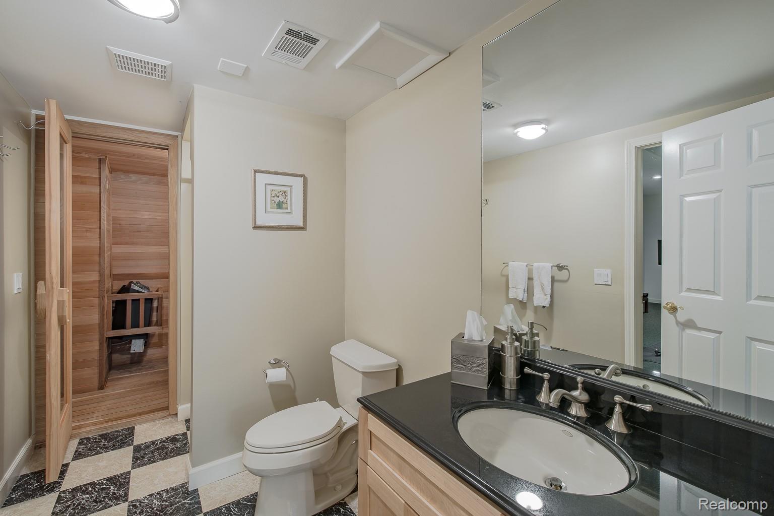 3720 Northwood Drive Property Photo 66