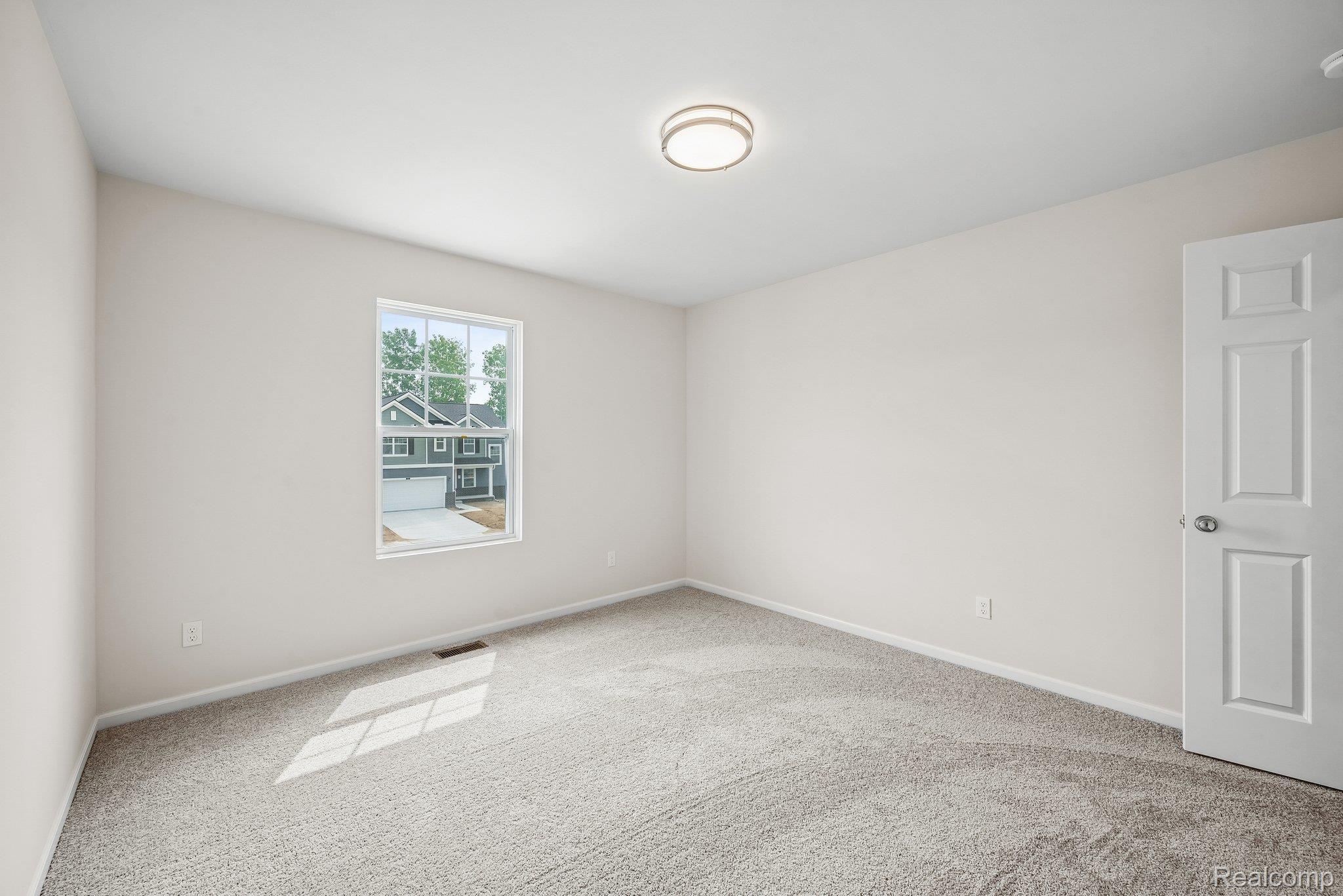 387 Edge Brook Property Photo 17