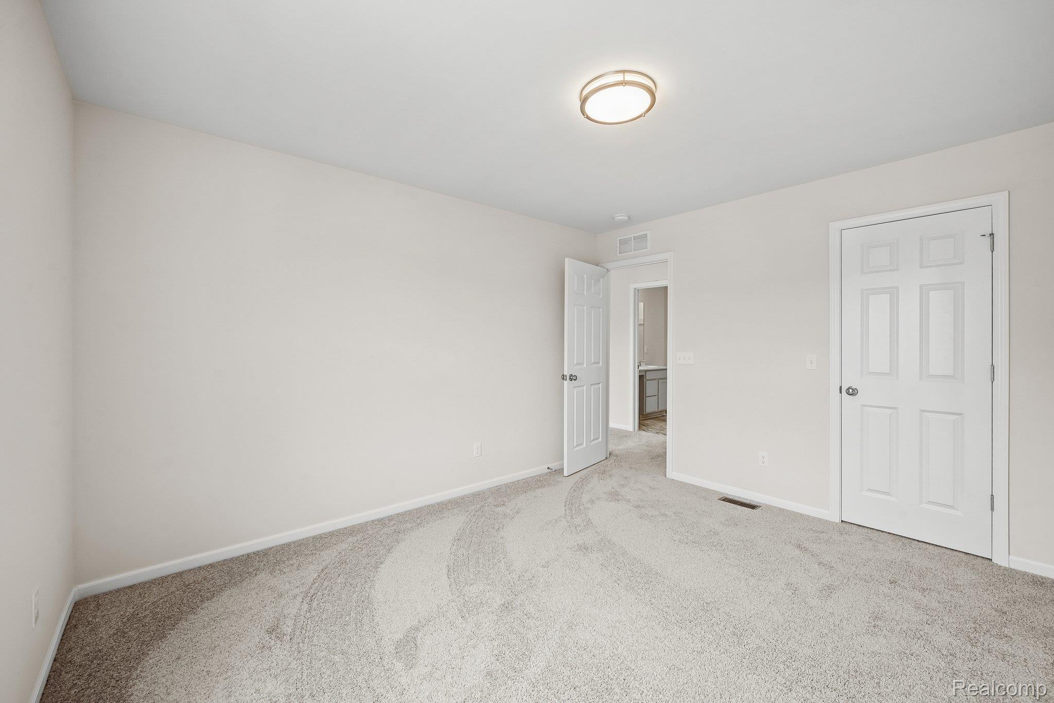 387 Edge Brook Property Photo 18