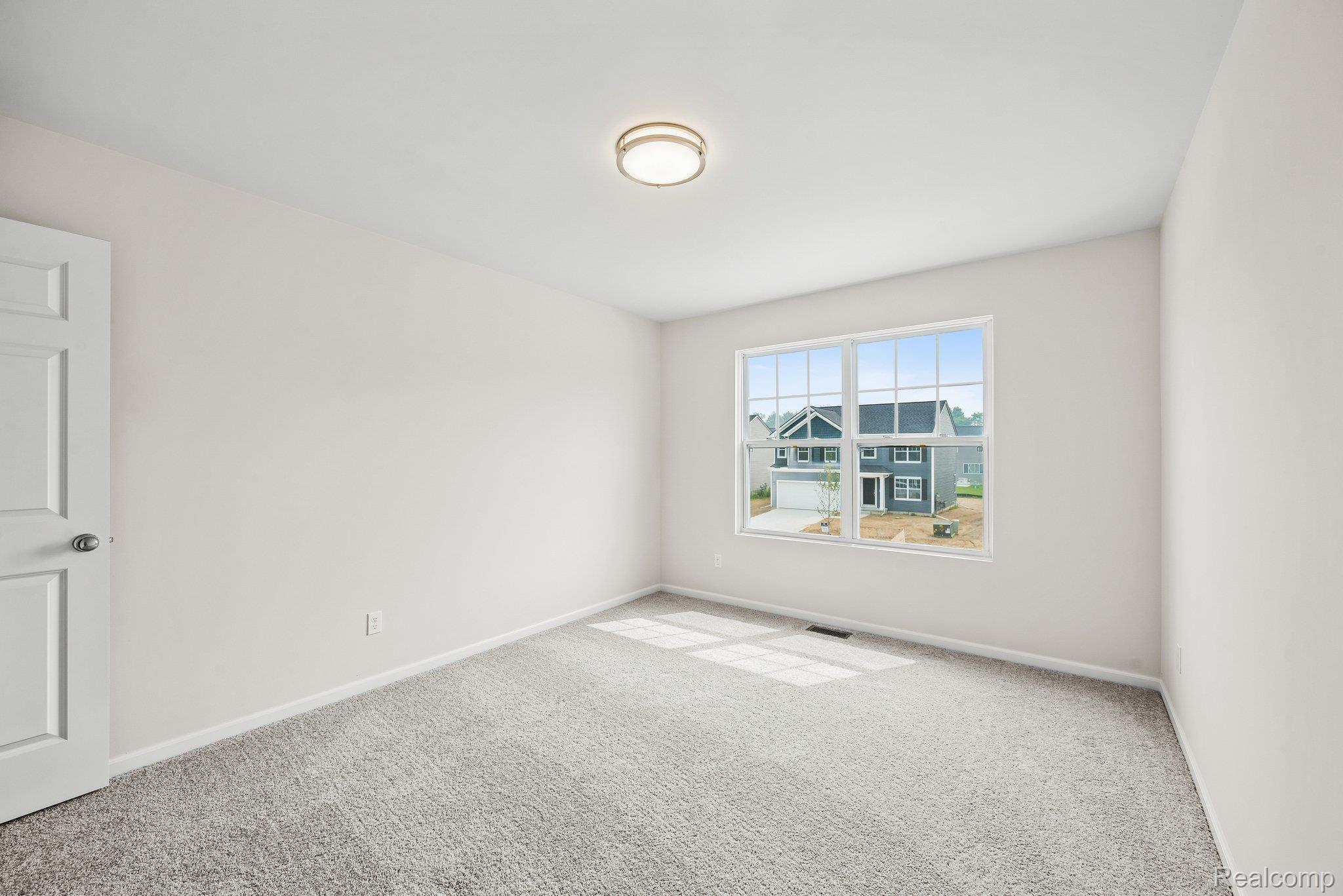 387 Edge Brook Property Photo 21