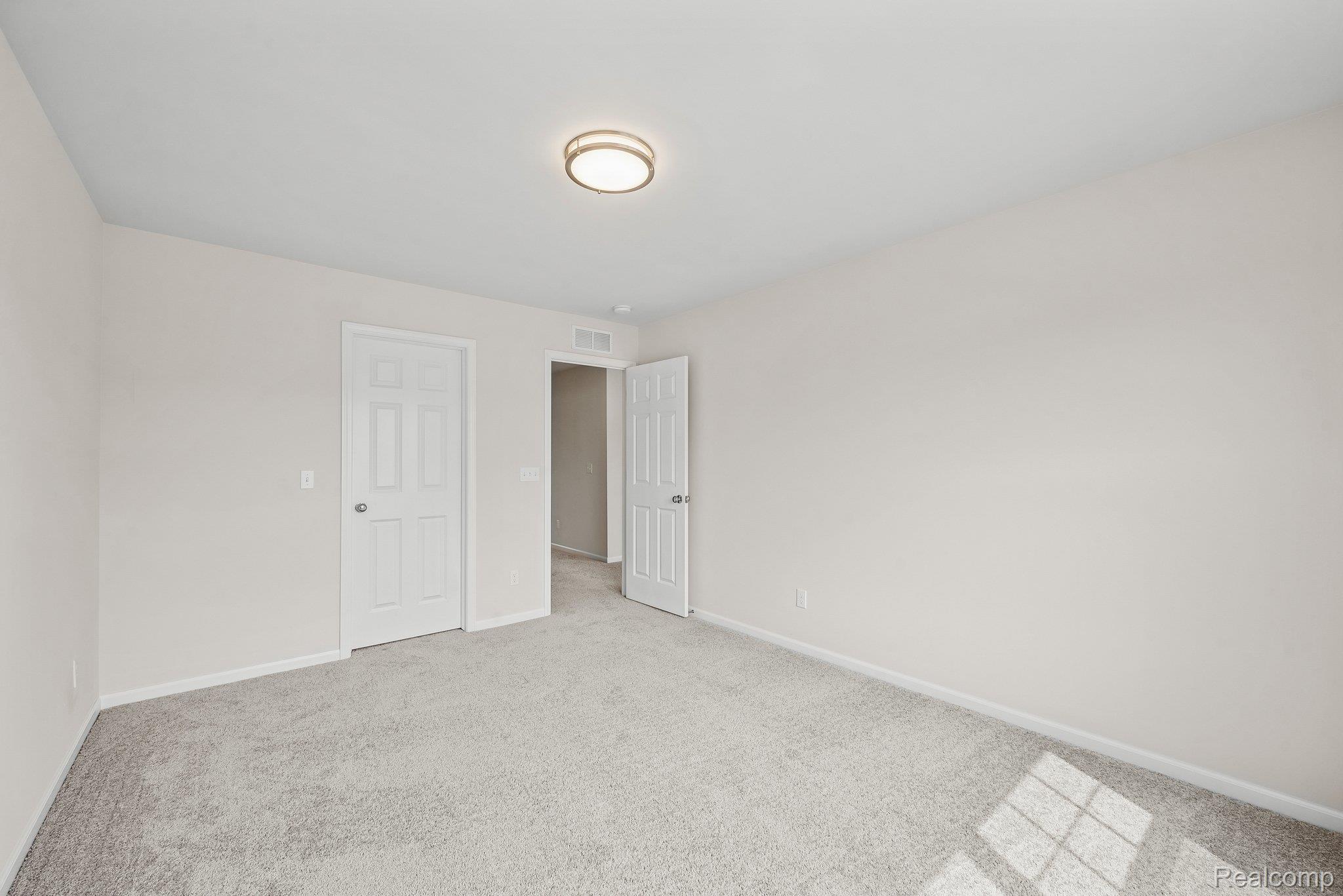 387 Edge Brook Property Photo 22