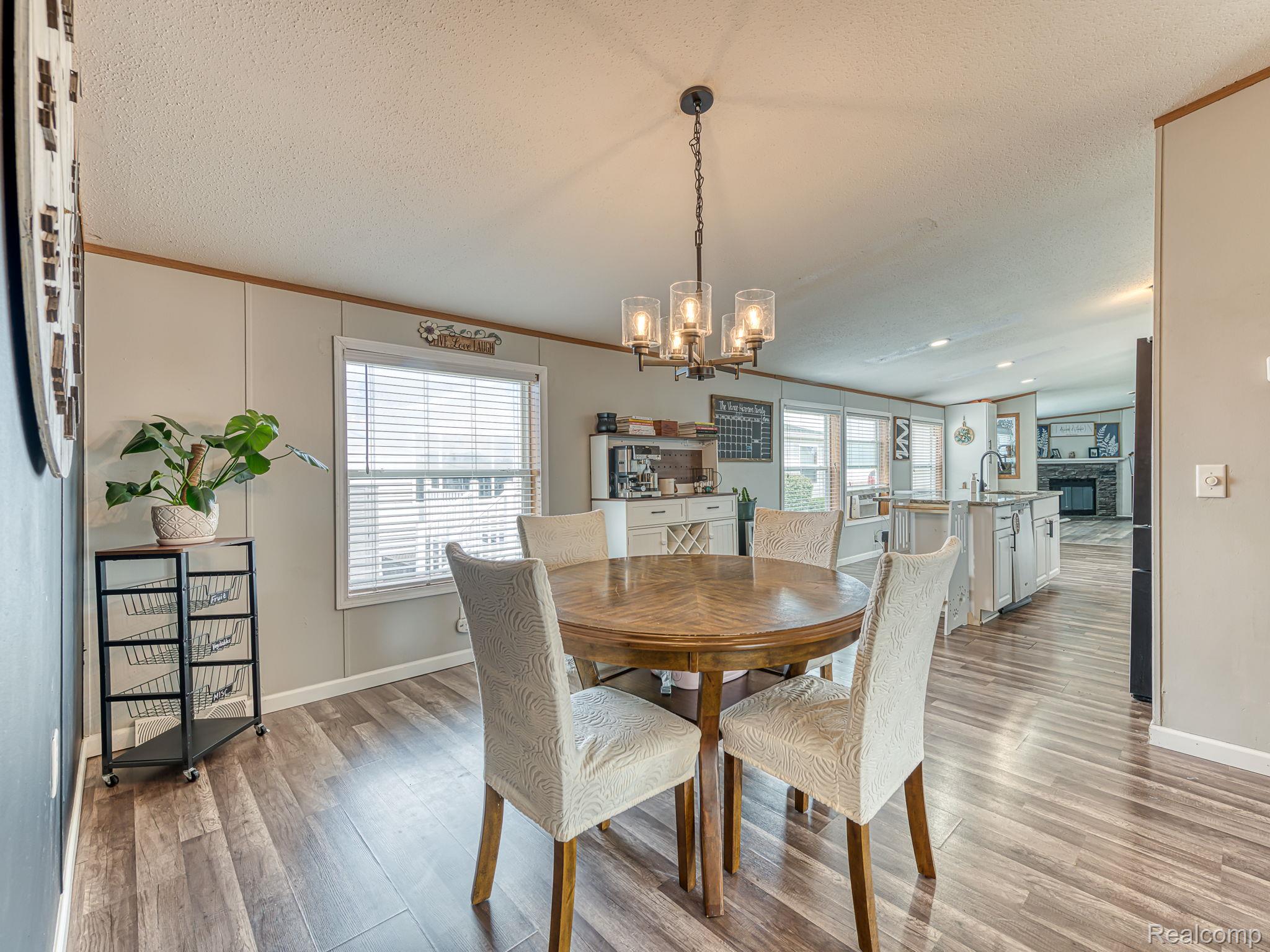 938 Tanner Landing Property Photo 7