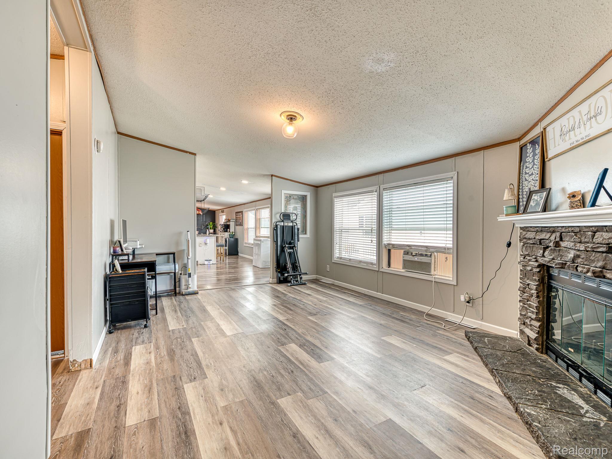 938 Tanner Landing Property Photo 13