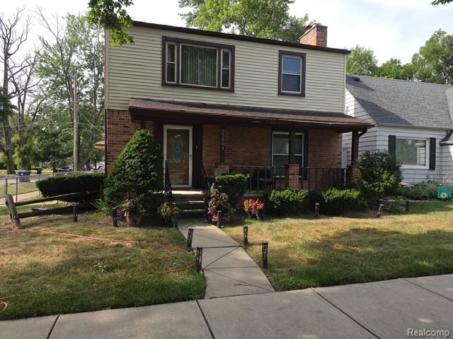 25501 Pembroke Avenue Property Photo 1