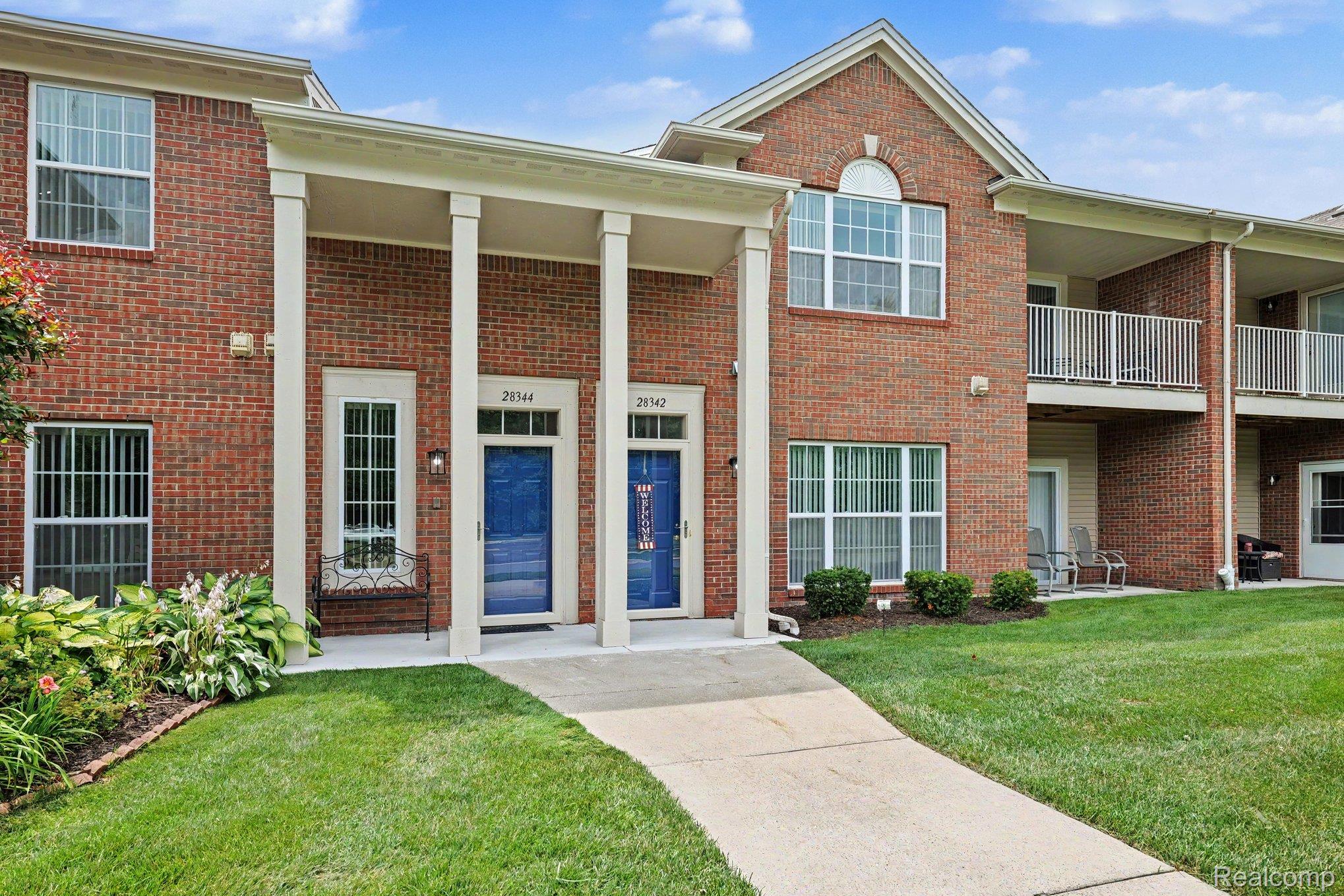 28344 Adler Park Drive Property Photo 1