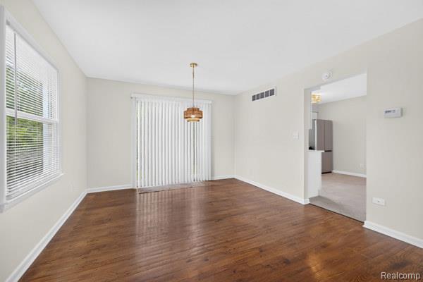 1506 Dicken Drive Property Photo 7