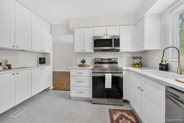1506 Dicken Drive Property Photo 10
