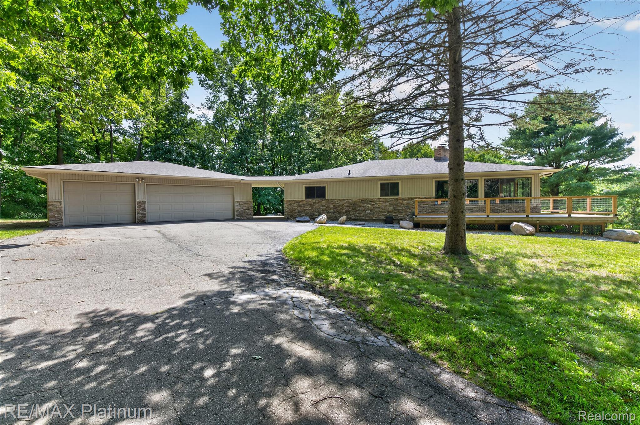 2456 Chilson Road Property Photo 1