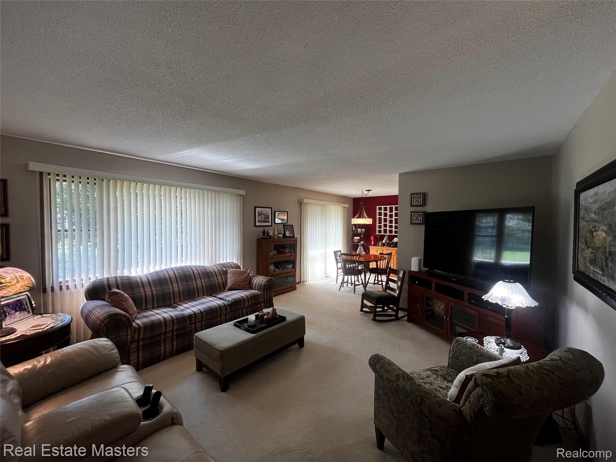 3549 Holland Park Lane 2 Property Photo 4
