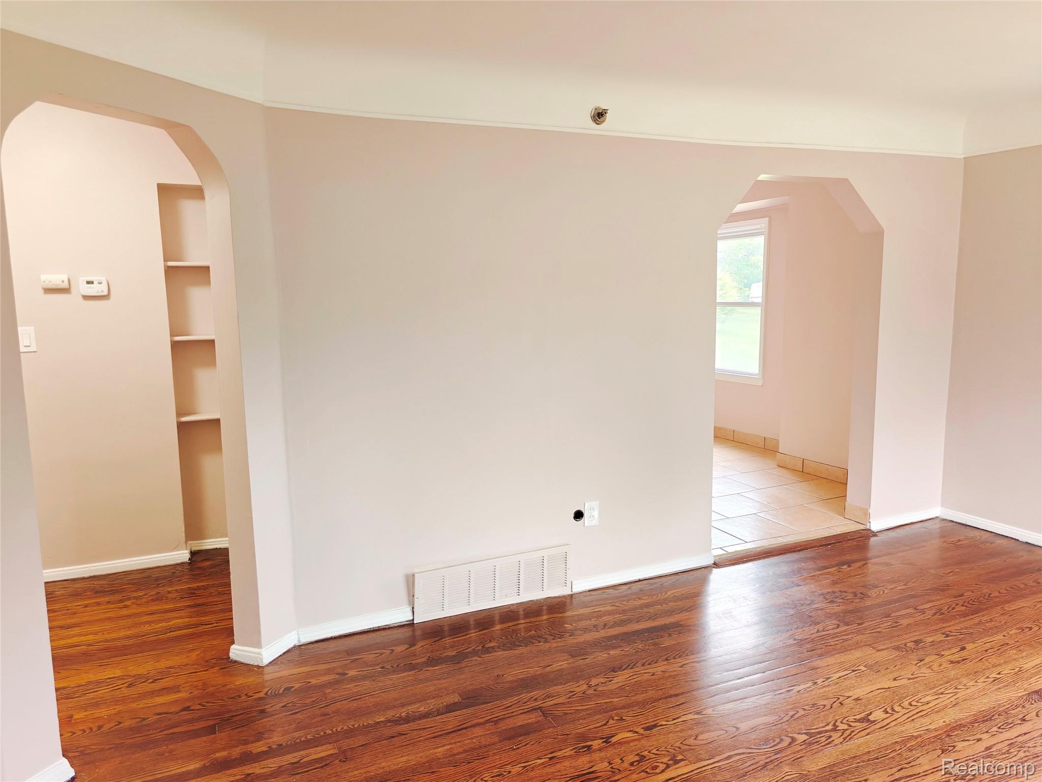 6270 Hunt Street Property Photo 3