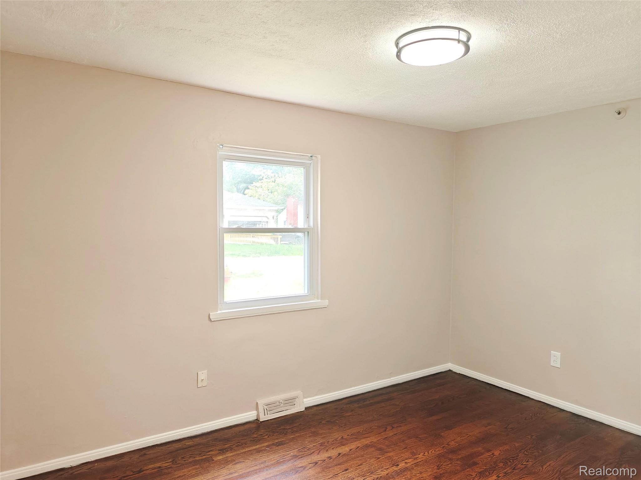 6270 Hunt Street Property Photo 14