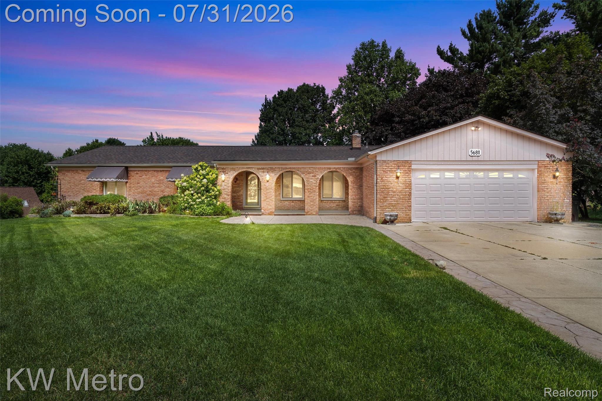 56811 Foxcroft Court Property Photo 1