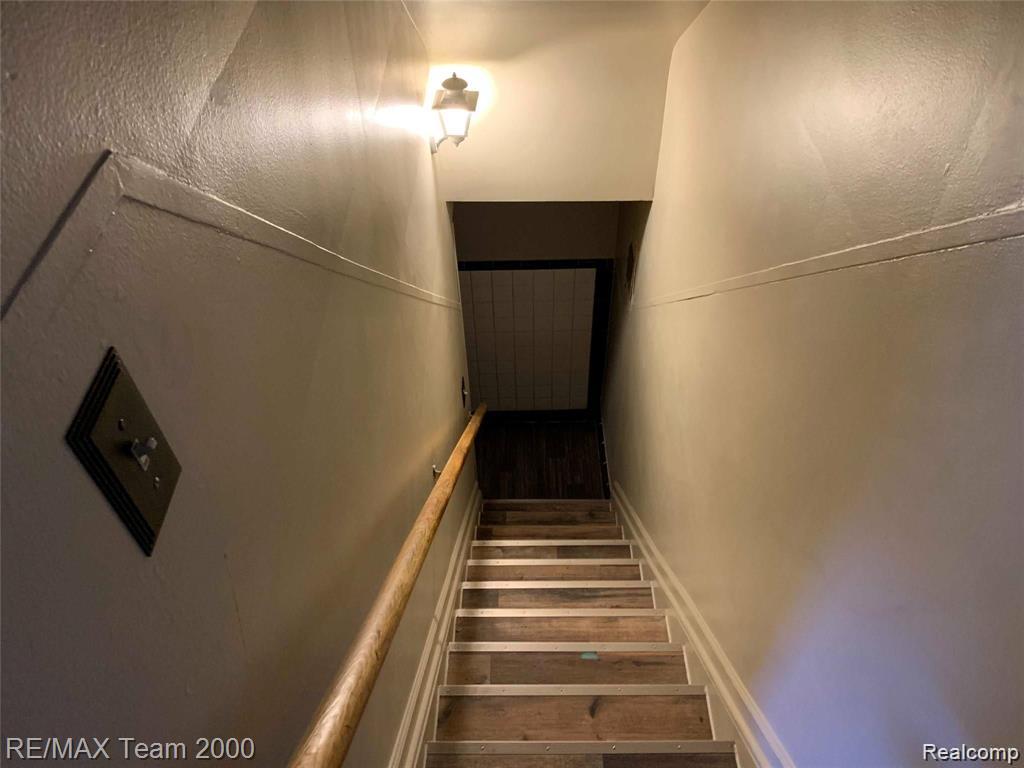 35 Knox Street Property Photo 41