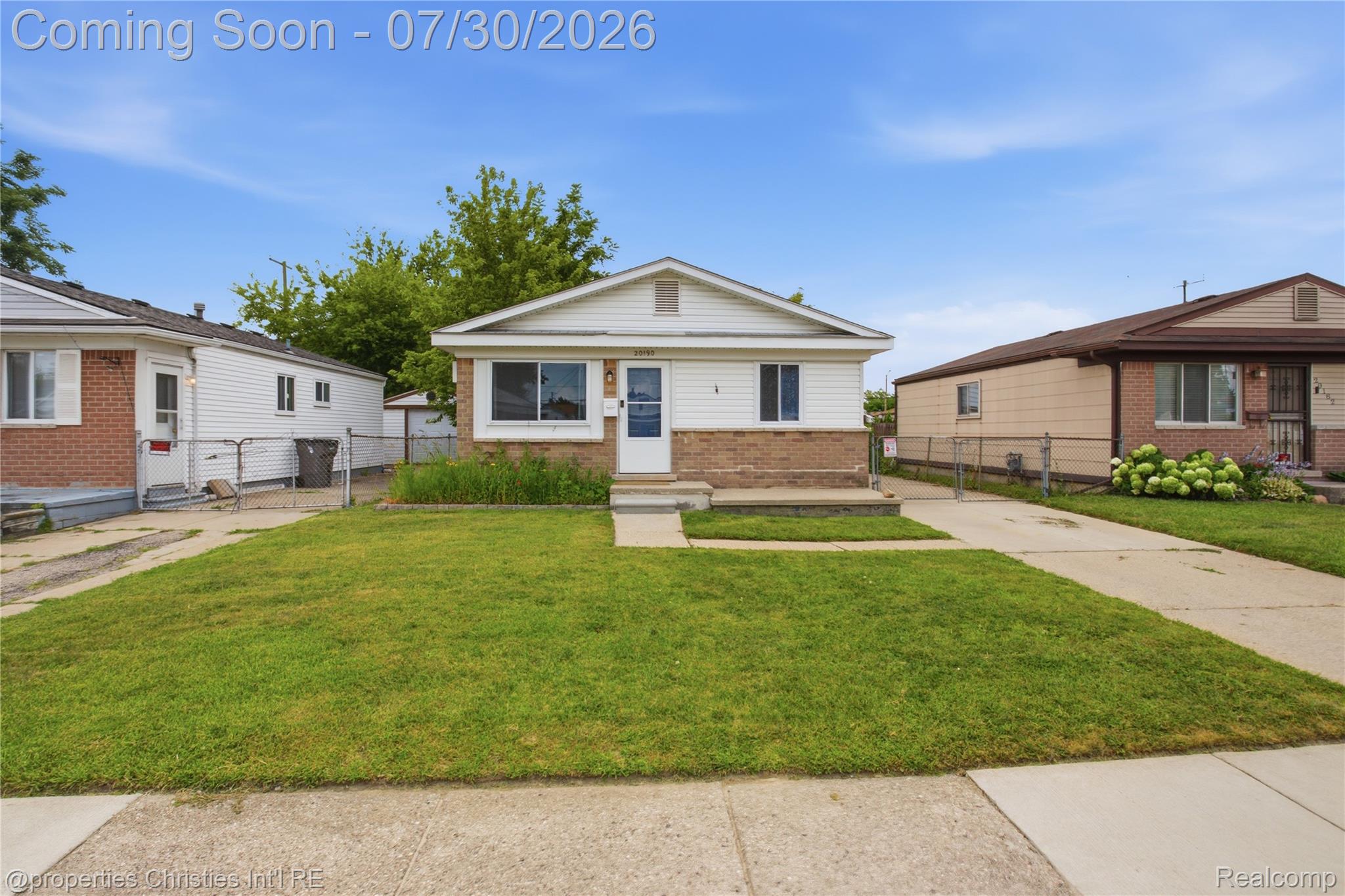 20190 Vermander Avenue Property Photo 3