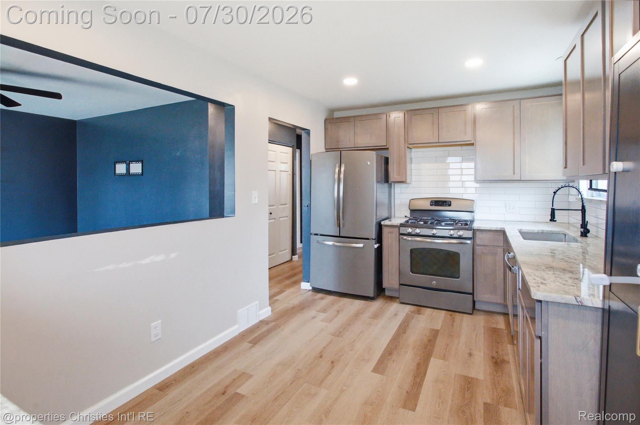 20190 Vermander Avenue Property Photo 8
