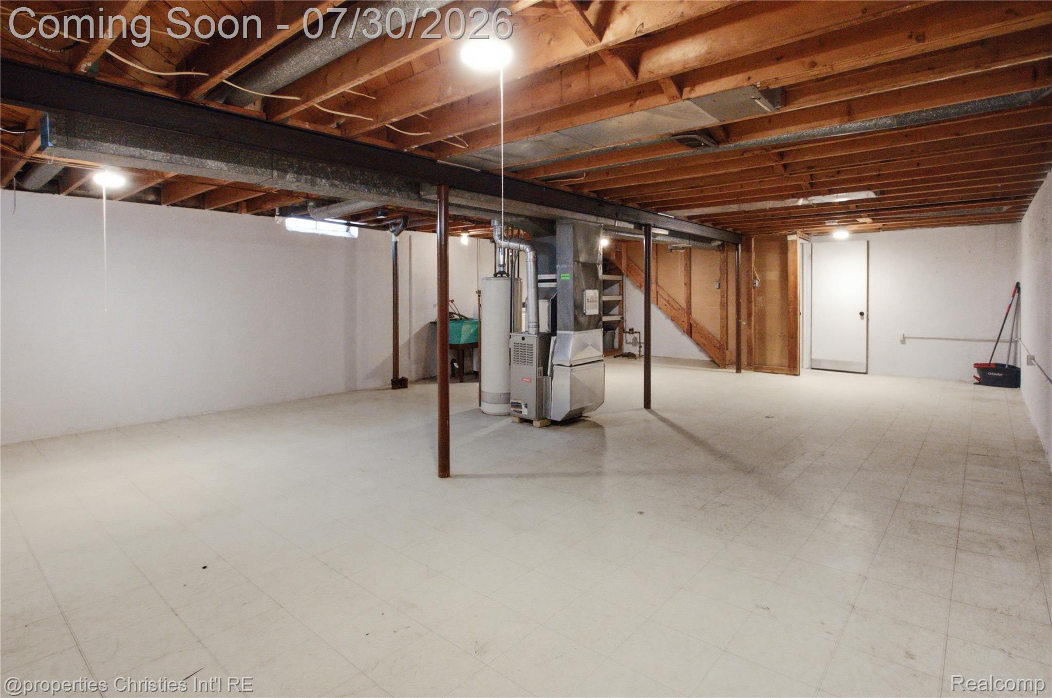 20190 Vermander Avenue Property Photo 28