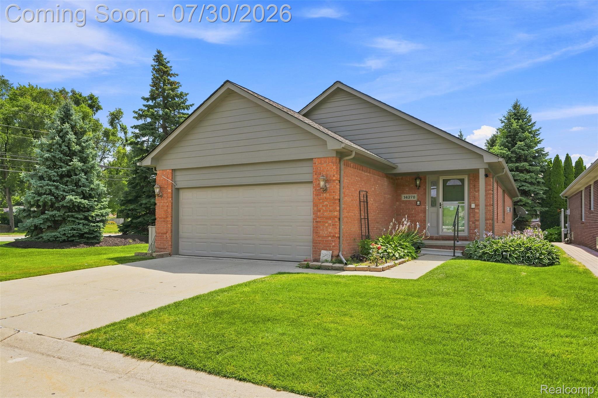 14378 Venice Drive Property Photo 1